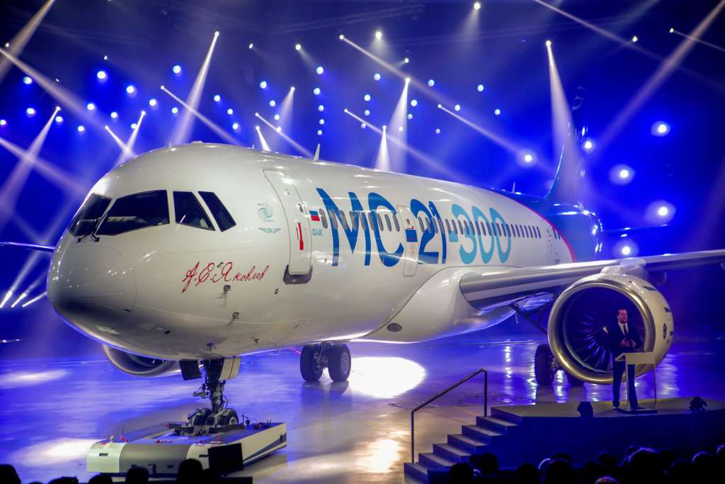 Irkut-MC-21-300-airliner-